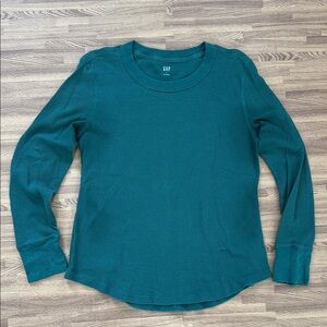 GAP Women's Green Long Sleeve Waffle Tee